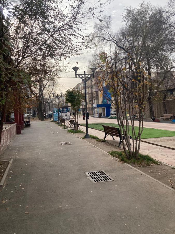 Hostel Del Luna อัลมาตี ภายนอก รูปภาพ